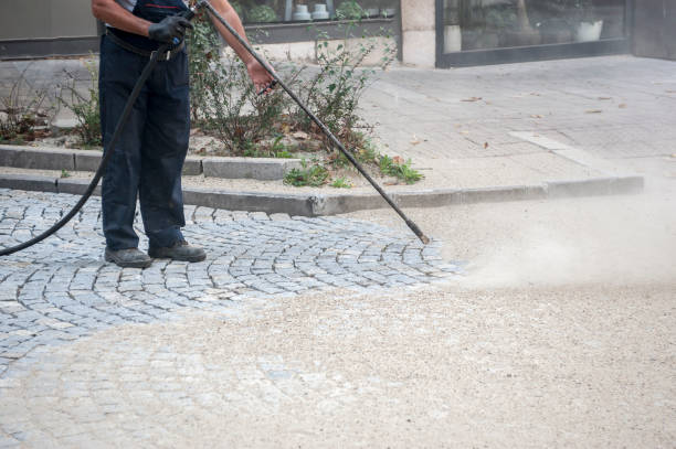 Best Sidewalk and Walkway Cleaning  in Beavercreek, OR